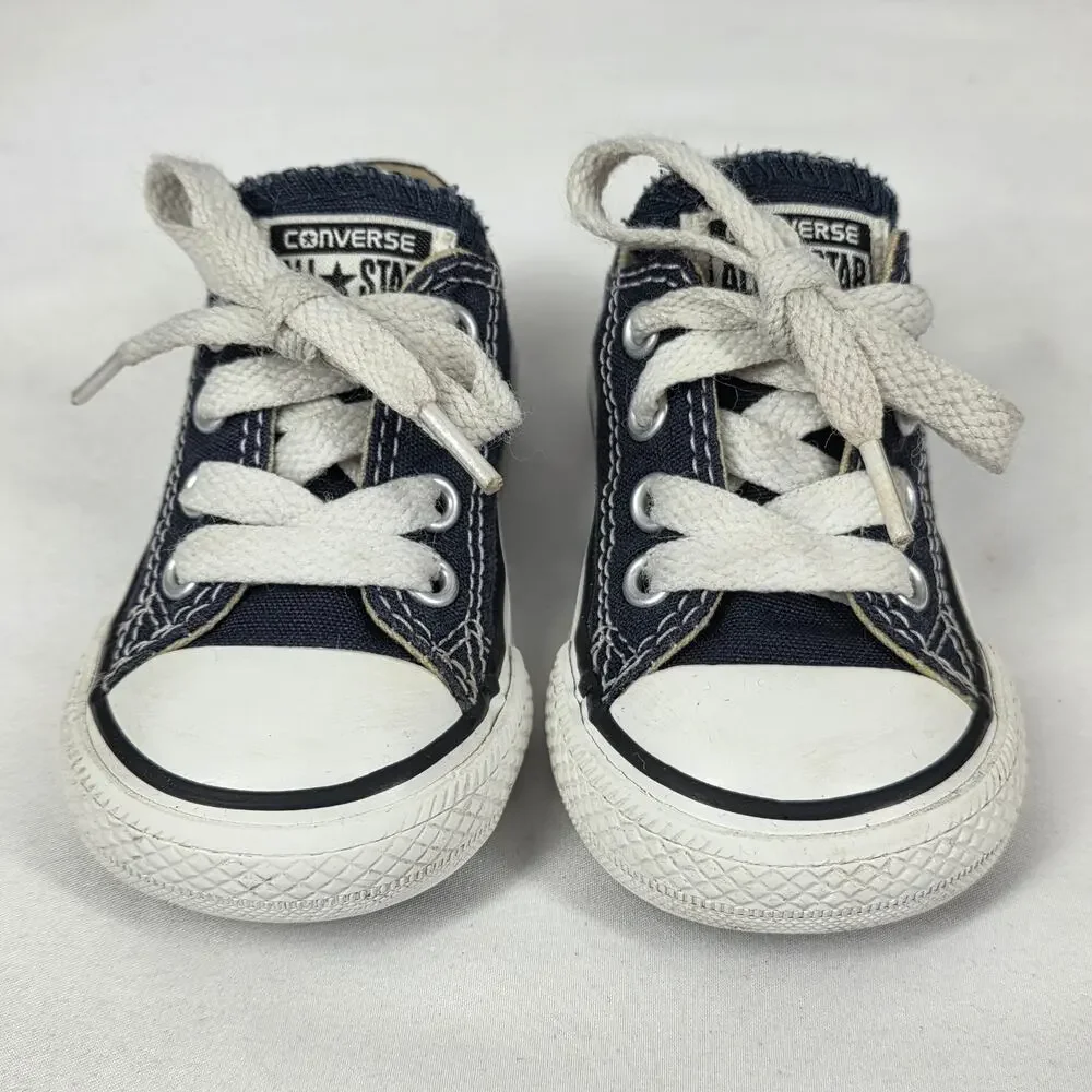 CONVERSE INFANT CHUCK TAYLOR ALL STAR – NAVY CANVAS – SIZE 4 US – CLASSIC STYLE